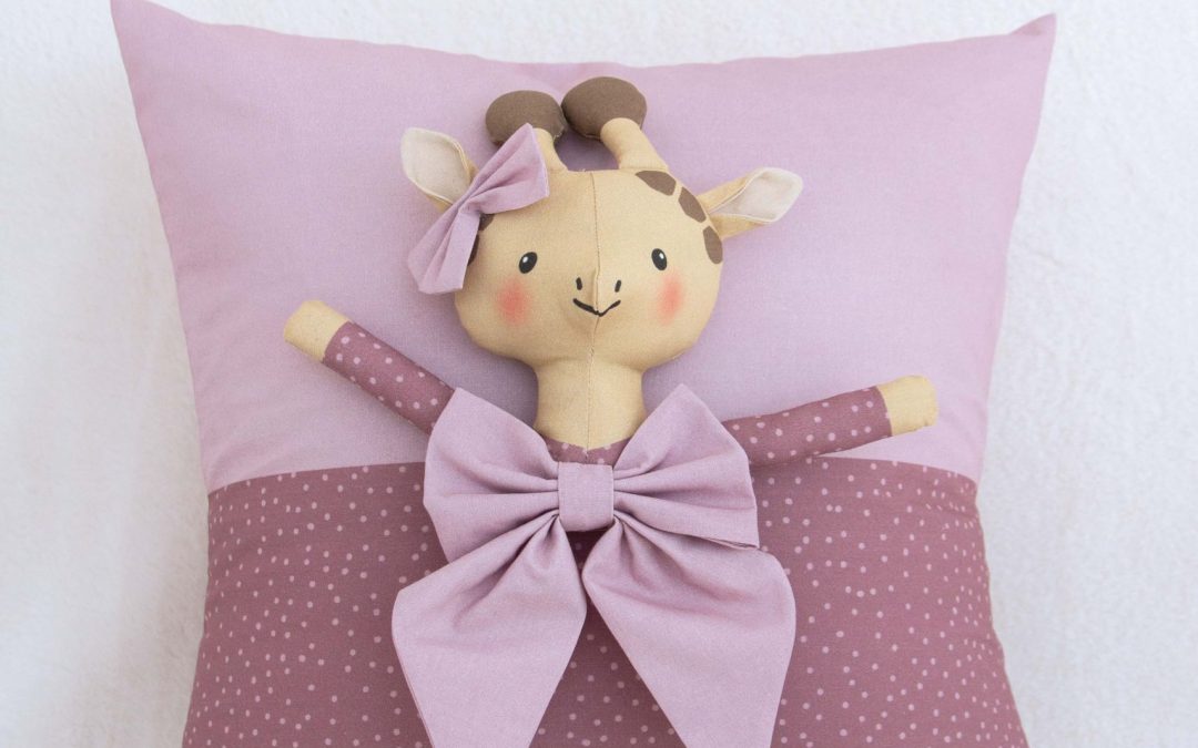 Coccolini – Giraffy Pillow #3479