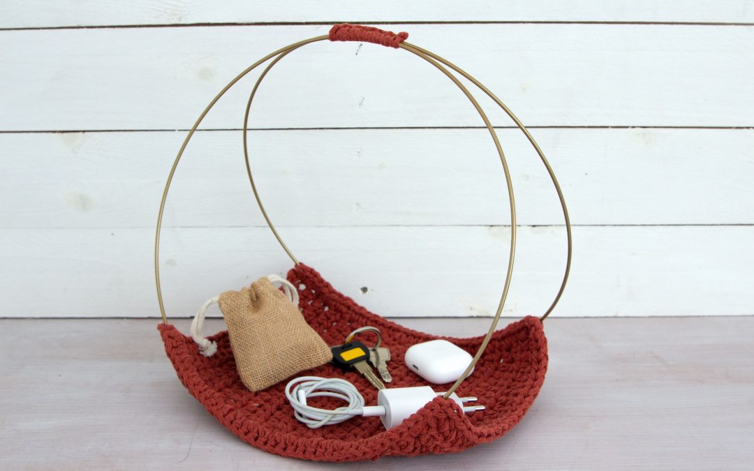 Portaoggetti in macramé #3550